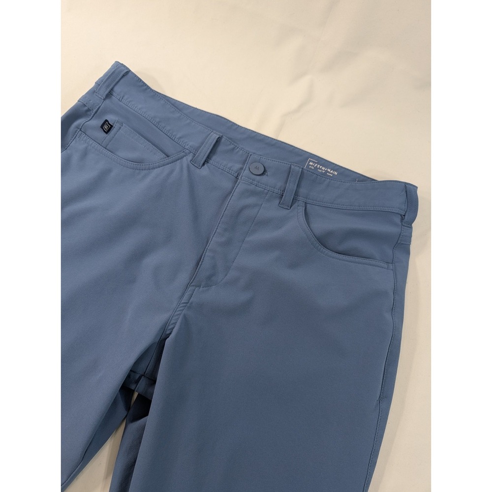 Mizzen Main Pants Men 33x30 Pale Blue Helmsman Athletic Taper Performance Chino